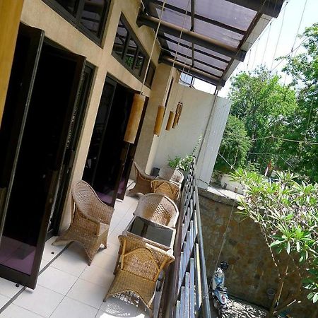 Jawa 22 Hotel And Residence Surabaya Ngoại thất bức ảnh